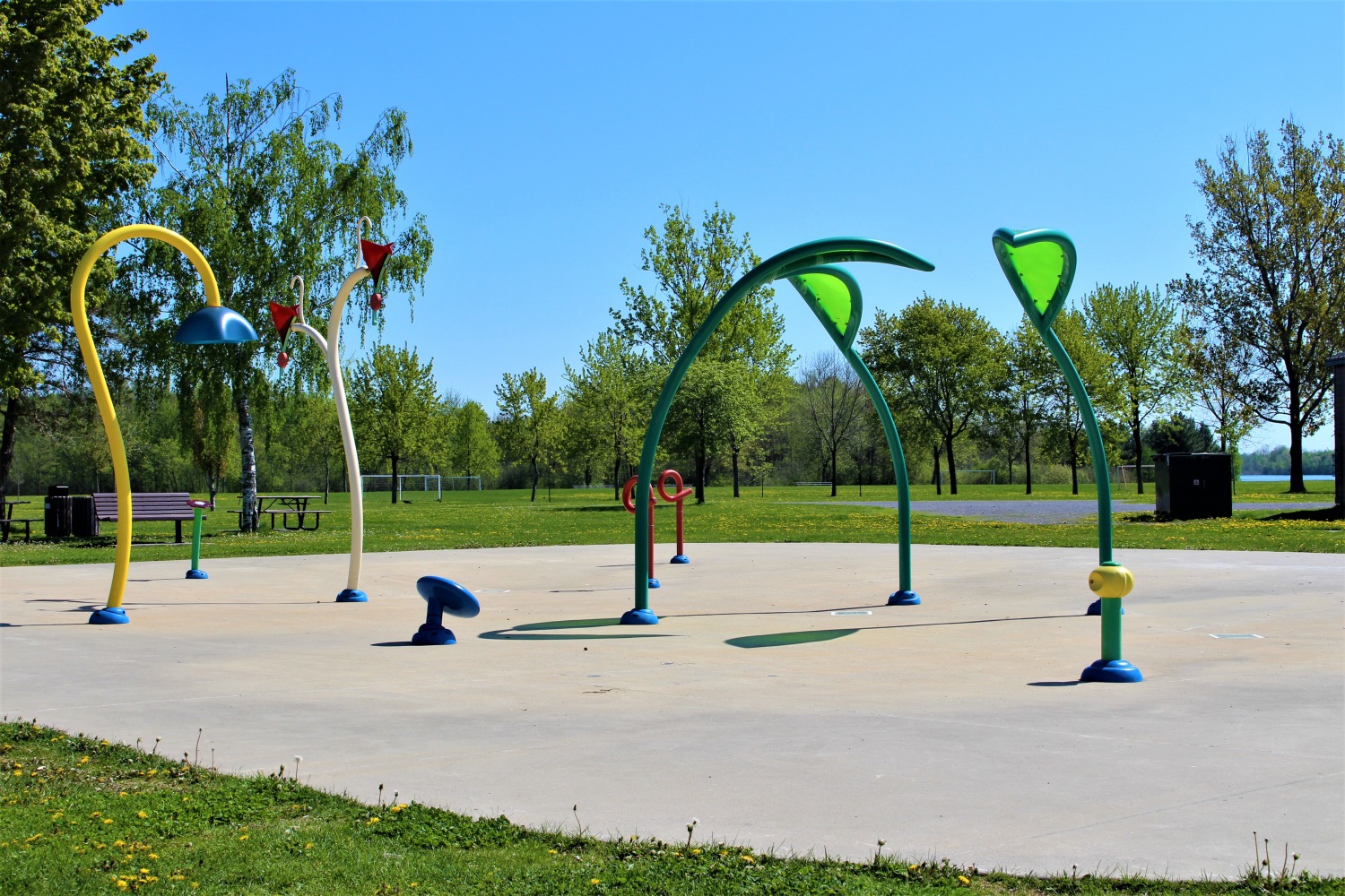 Granby Zoo et réseau cyclable Granby région